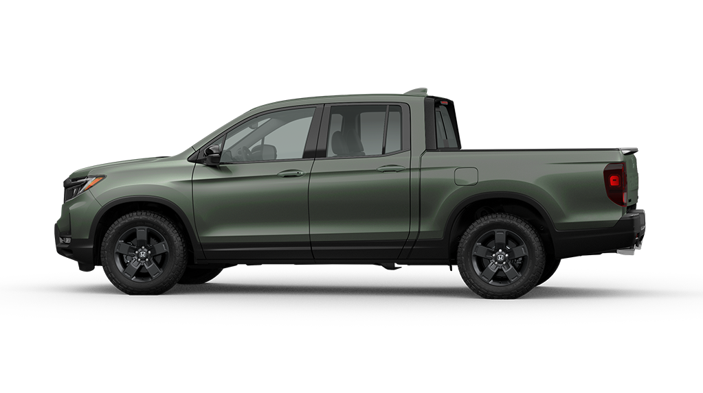 360 spin of a 2026 Ridegeline in Ash Green Metallic